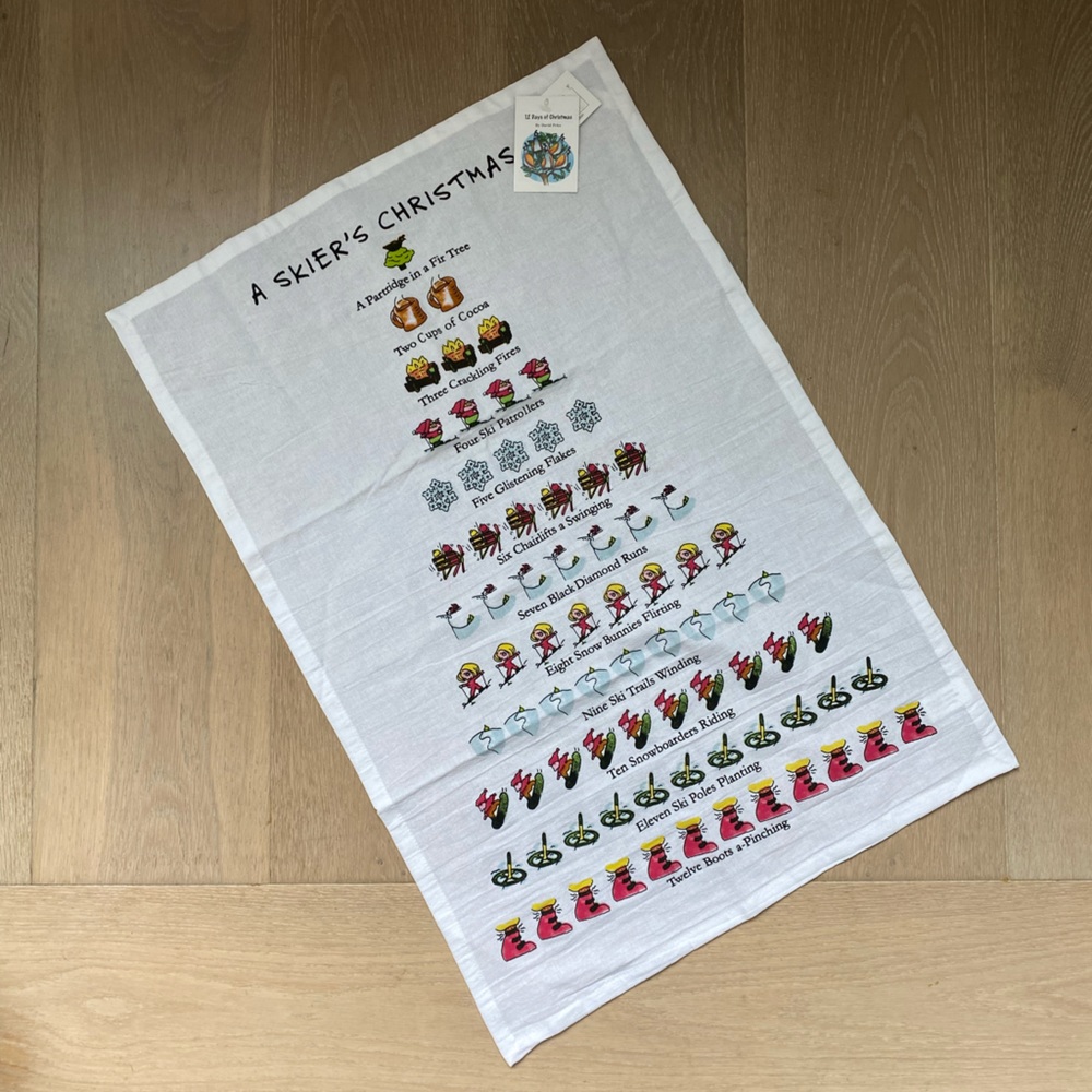 NEW skier’s Christmas tea towel ⛷️ 🎄